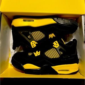 Thunder jordan 4